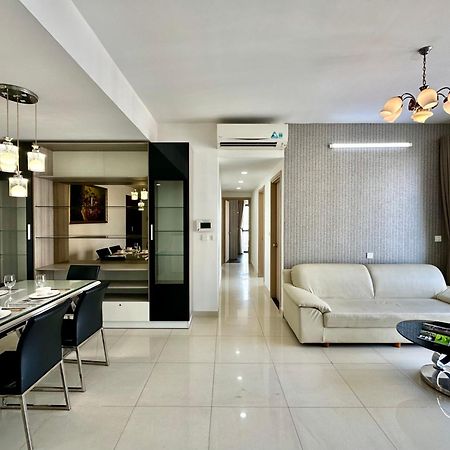 Grand Saigon Centre - Rivergate Residence, Free Gym&Pool Cidade de Ho Chi Minh Exterior foto