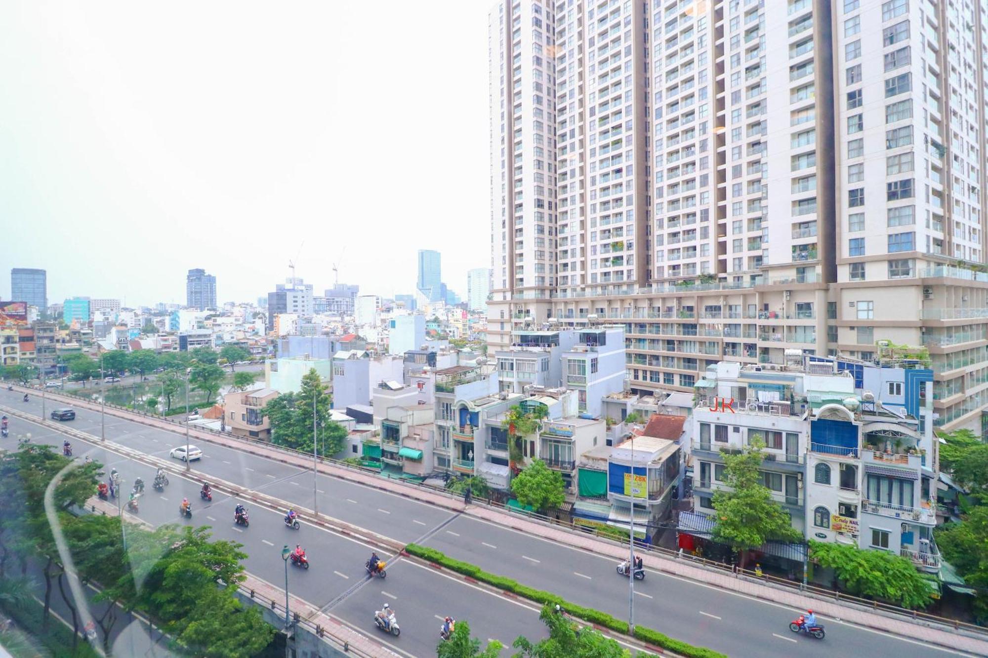 Grand Saigon Centre - Rivergate Residence, Free Gym&Pool Cidade de Ho Chi Minh Exterior foto